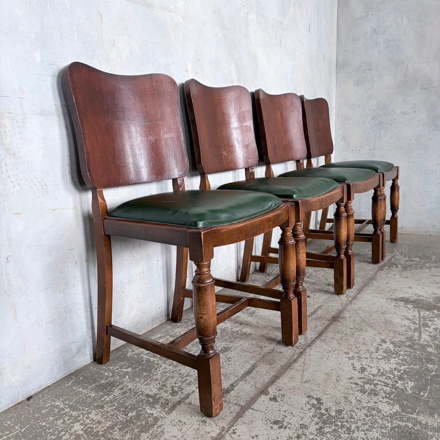 Arts & Crafts Art Deco Oak Dining Chairs – Set of Four with Green Vinyl Seats