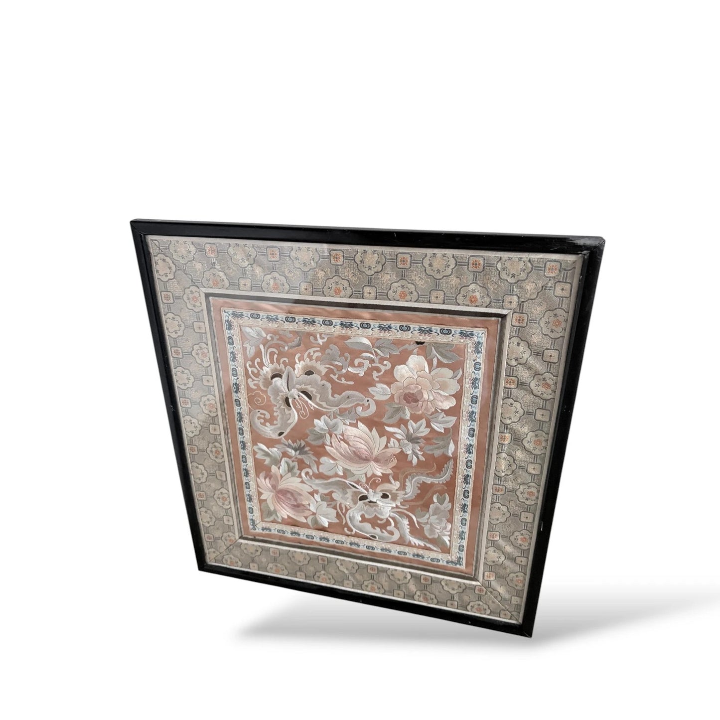 Vintage Chinese Silk Embroidery Panel – Framed Suzhou Embroidered Textile Art