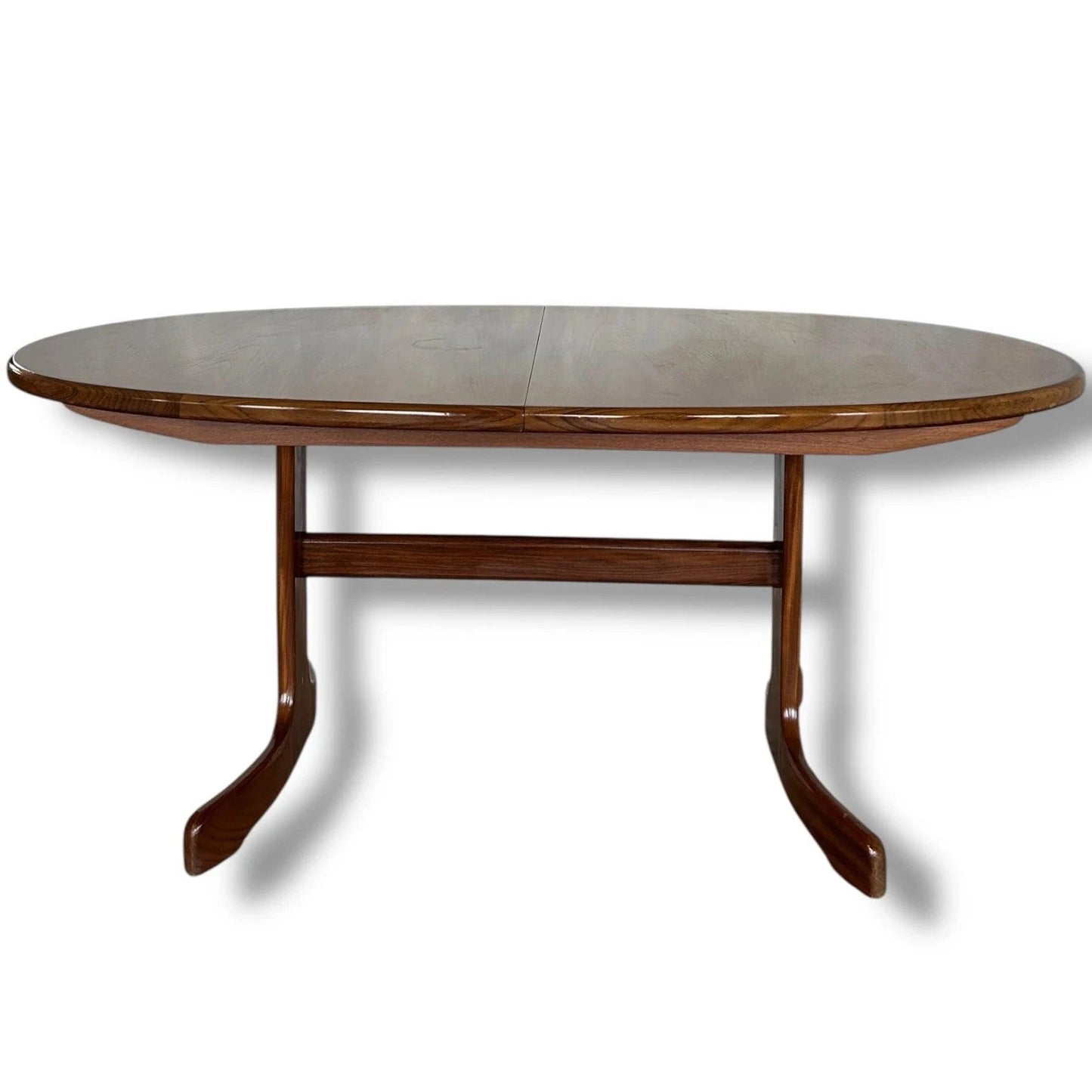 Mid-Century G Plan Oval Extending Dining Table – Vintage Teak