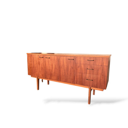 Mid-Century Teak Sideboard – Compact 1960s Vintage Credenza