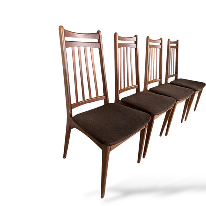 Set of 4 Elliott’s of Newbury High Back Teak Dining Chairs – Mid-Century