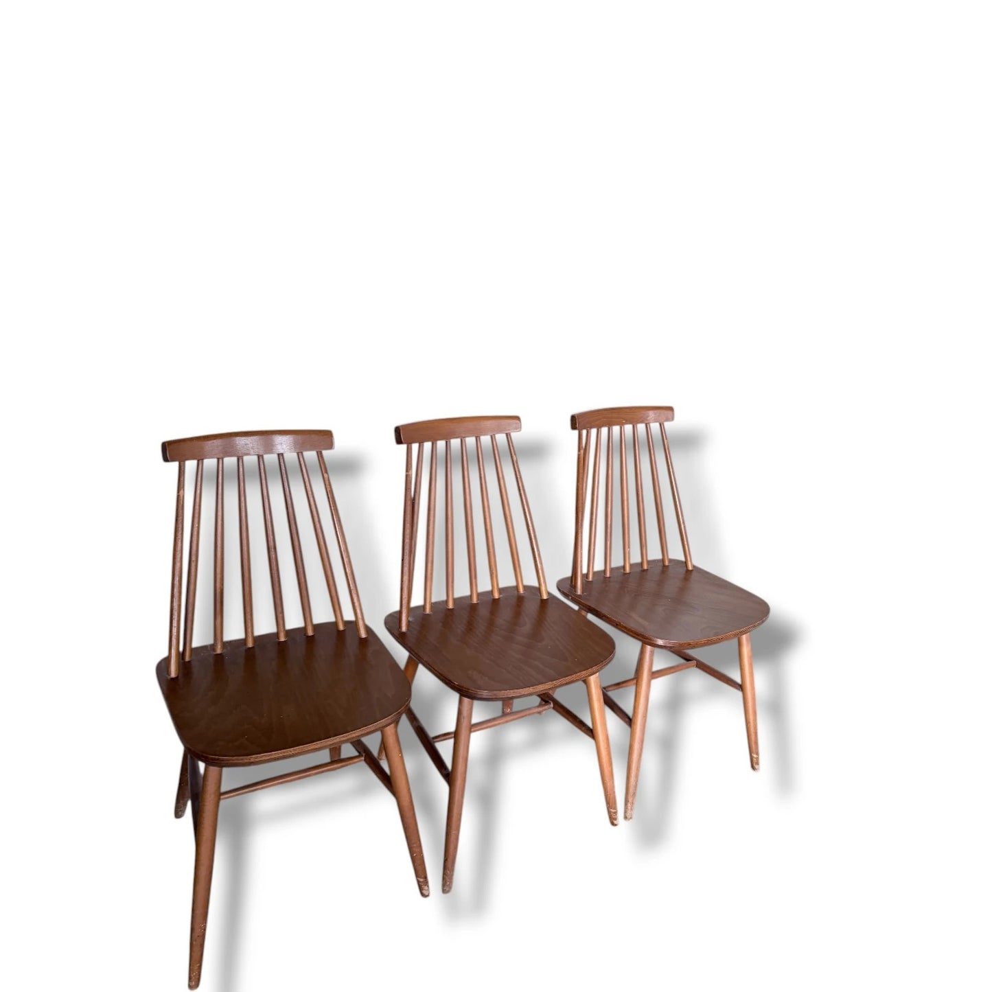 Set of 4 Danish Stickback Dining Chairs – Mid-Century