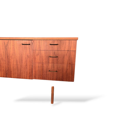 Mid-Century Teak Sideboard – Compact 1960s Vintage Credenza