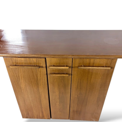 Boltinge Møbler Danish Bar Cabinet in Rosewood – 1960s Mid-Century Modern