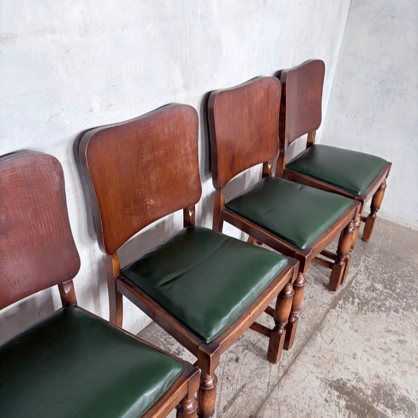 Arts & Crafts Art Deco Oak Dining Chairs – Set of Four with Green Vinyl Seats