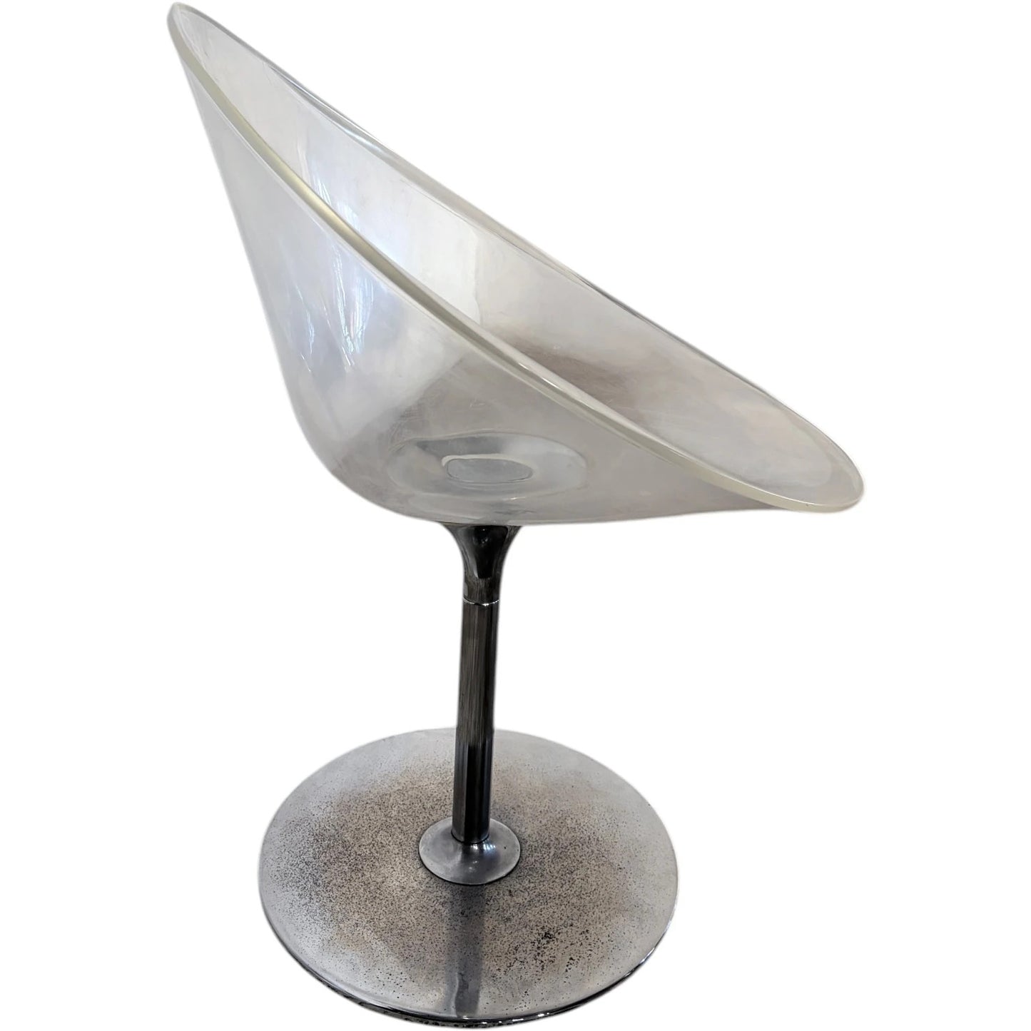 Kartell Ghost Egg Chair – Vintage Italian Acrylic Swivel Armchair With Chrome Base — view 8