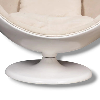 1980s Ball Chair in the Style of Eero Aarnio – Mid-Century Modern Inspired Space Age Design