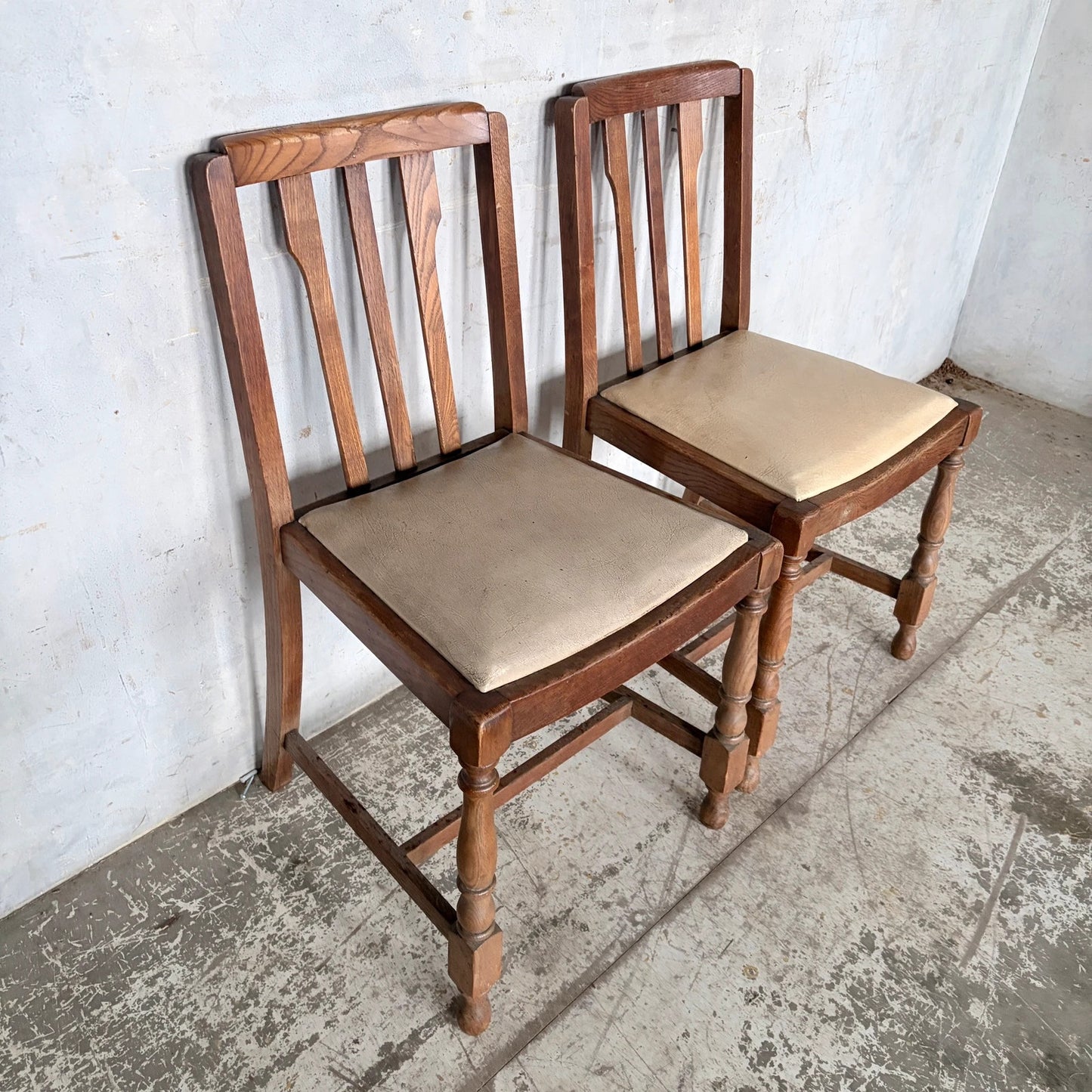 Pair of 1950s Solid Oak Dining Chairs with Turned Legs