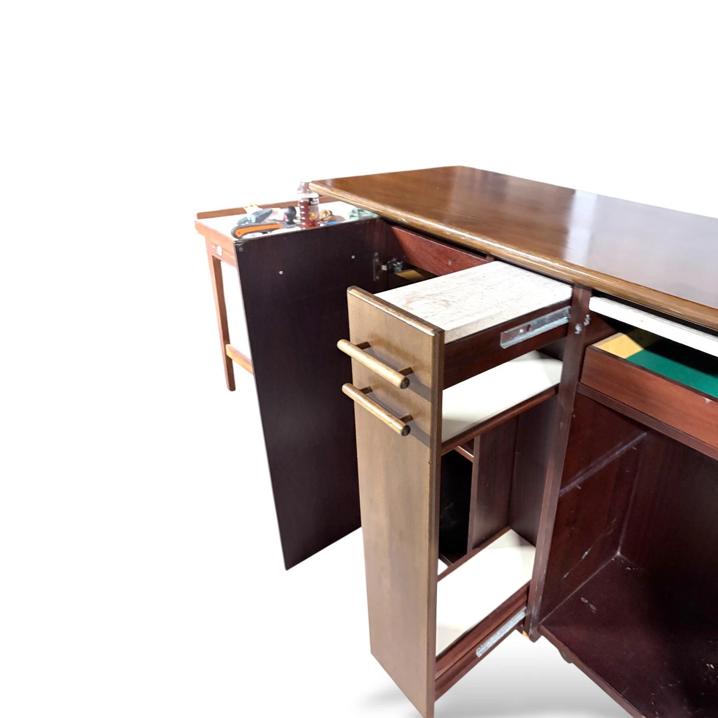 Boltinge Møbler Danish Bar Cabinet in Rosewood – 1960s Mid-Century Modern