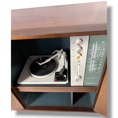 Vintage Radiogram Cabinet – Mid Century Modern Murphy Wooden Radio Console — view 9