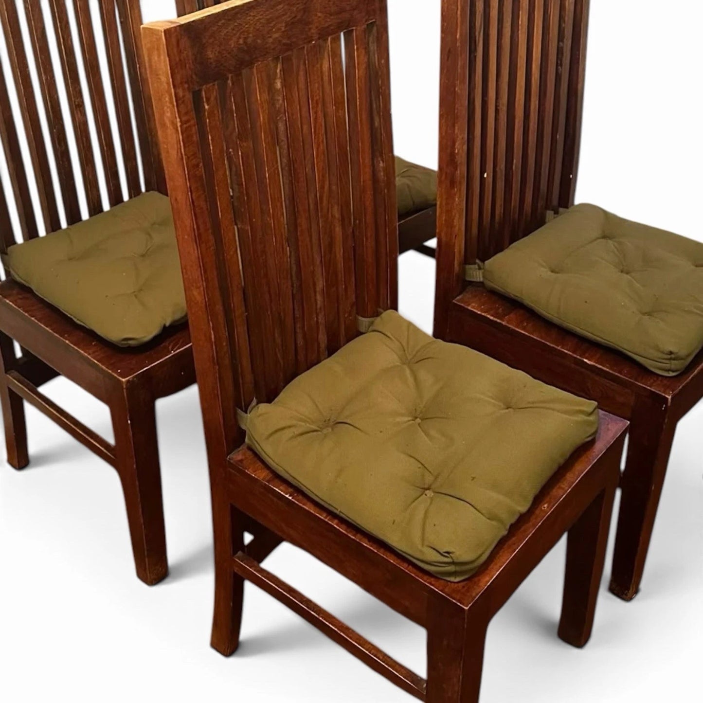 Mango wood dining chair – construction detail