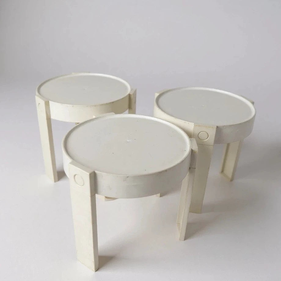 Vintage 1970s Dutch Space Age White Modular Stacking Side Tables – original photograph 2