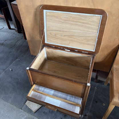 Arts & Crafts Oak Sewing Box Trolley | Vintage Craft Storage Cabinet – original photograph 9