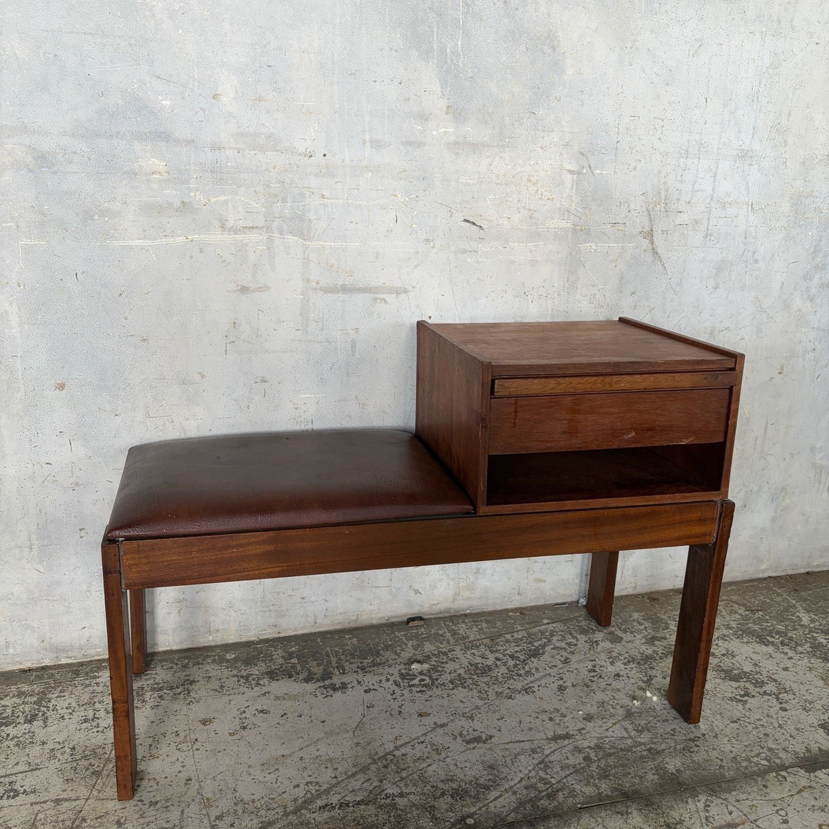 Mid Century Chippy Heath Teak Telephone Bench – original photograph 4