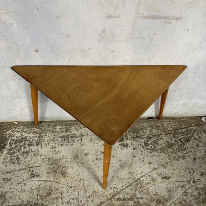 Mid Century Triangular Oak Side Table – original photograph 6