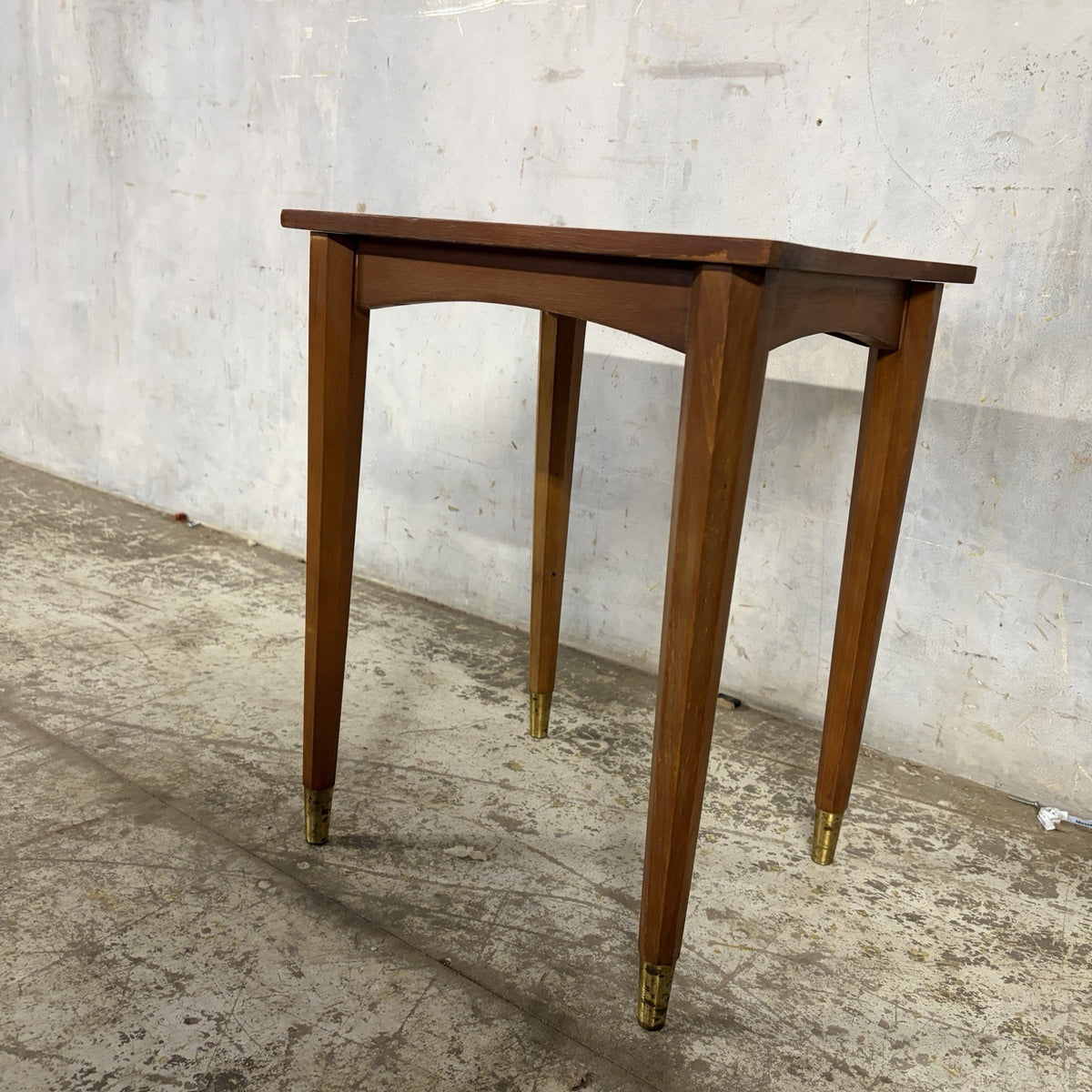 Mid Century Vintage Curved Wooden Plant Stand – original photograph 2