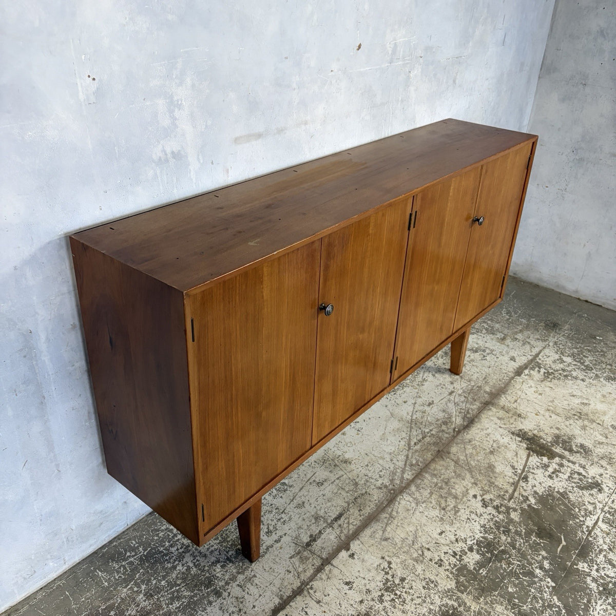 Mid Century Walnut-Finish Slim Sideboard – Gordon Russell Attributed – original photograph 7