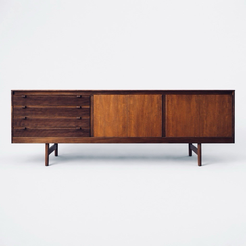 Robert Heritage for Archie Shine Mid Century Teak Sideboard – original photograph 1