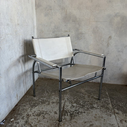 Gerard Vollenbrock 1980s Chrome & White Leather Armchair – original photograph 4
