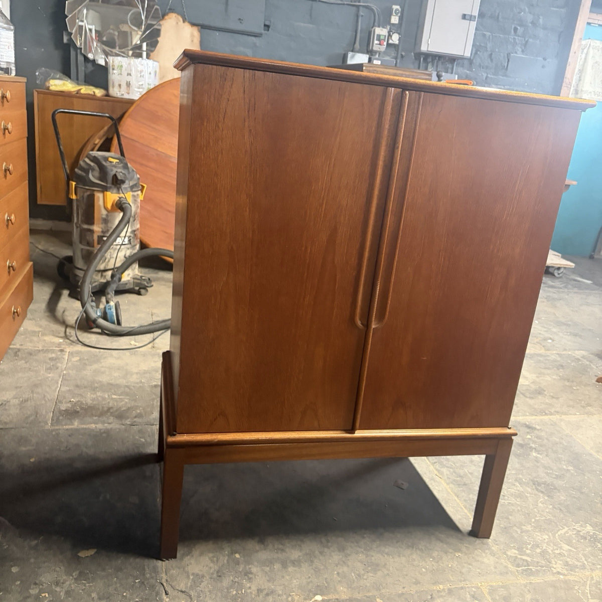 Mid Century Danish Teak Drinks Cabinet – view 6