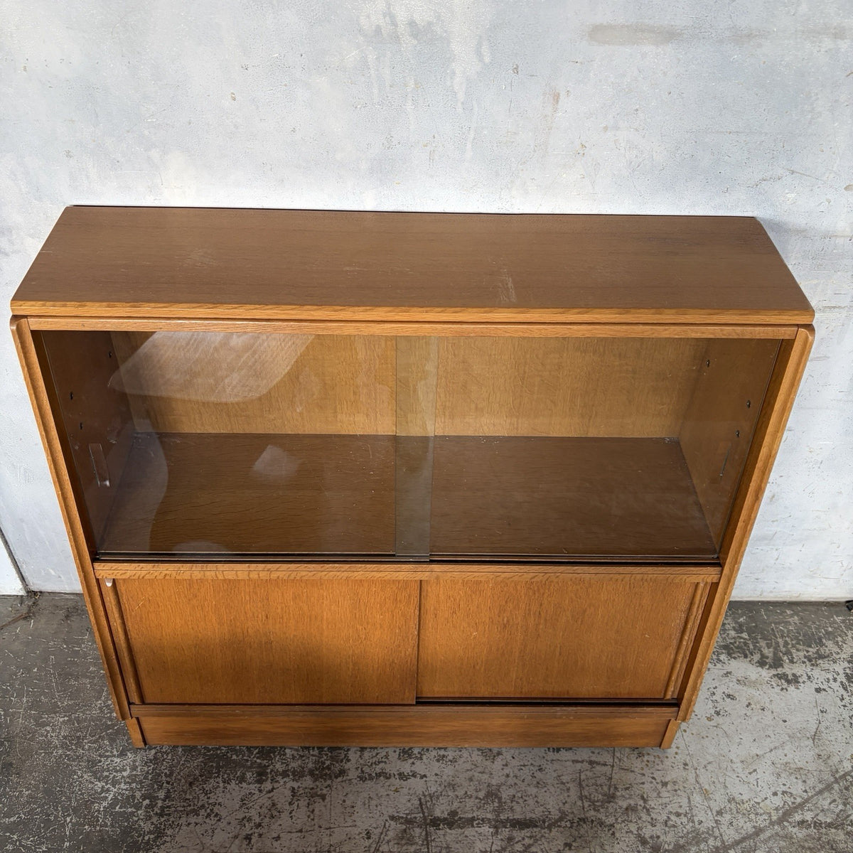 Mid Century G Plan Brandon Blonde Oak Bookcase | E Gomme – original photograph 4