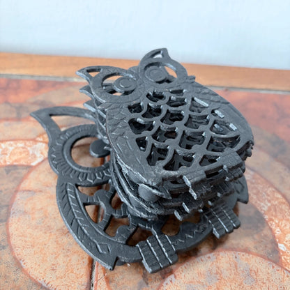 Vintage Cast Iron Owl Trivet & Coaster Set – Five Pieces – view 2