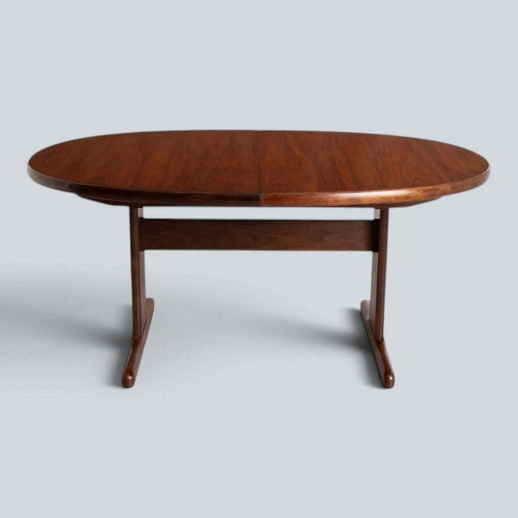 Skovby Danish Rosewood Oval Extending Dining Table – original photograph 4
