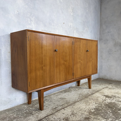 Mid Century Walnut-Finish Slim Sideboard – Gordon Russell Attributed – original photograph 5