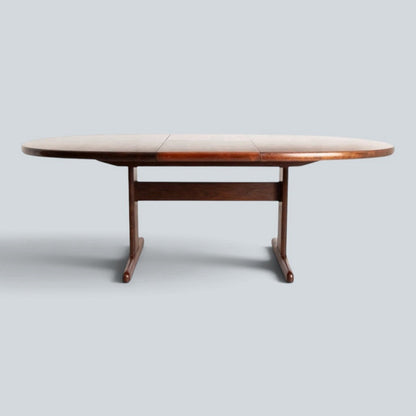 Skovby Danish Rosewood Oval Extending Dining Table – original photograph 7