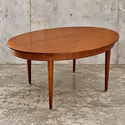 Mid Century Greaves & Thomas Compact Oval Extending Dining Table – original photograph 1
