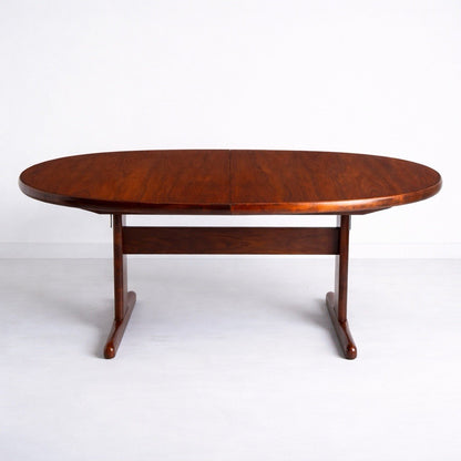 Skovby Danish Rosewood Oval Extending Dining Table – original photograph 9