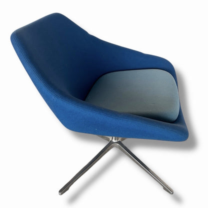 Space Age Style Blue Swivel Lounge Chair – original photograph 6