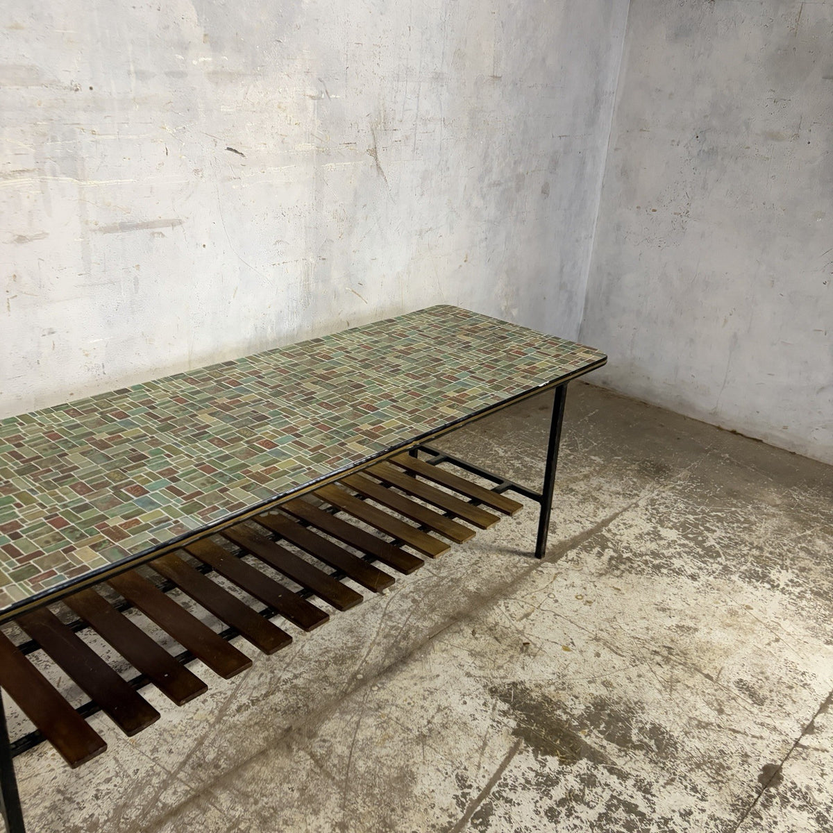 Mid Century Mosaic-Effect Formica Coffee Table with Slatted Shelf – original photograph 5