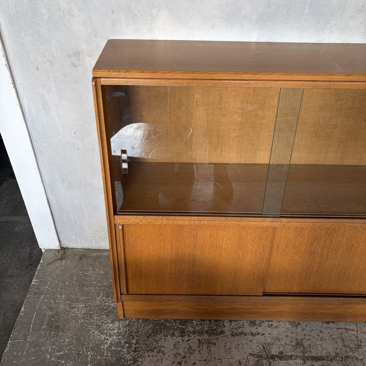 Mid Century G Plan Brandon Blonde Oak Bookcase | E Gomme – original photograph 5