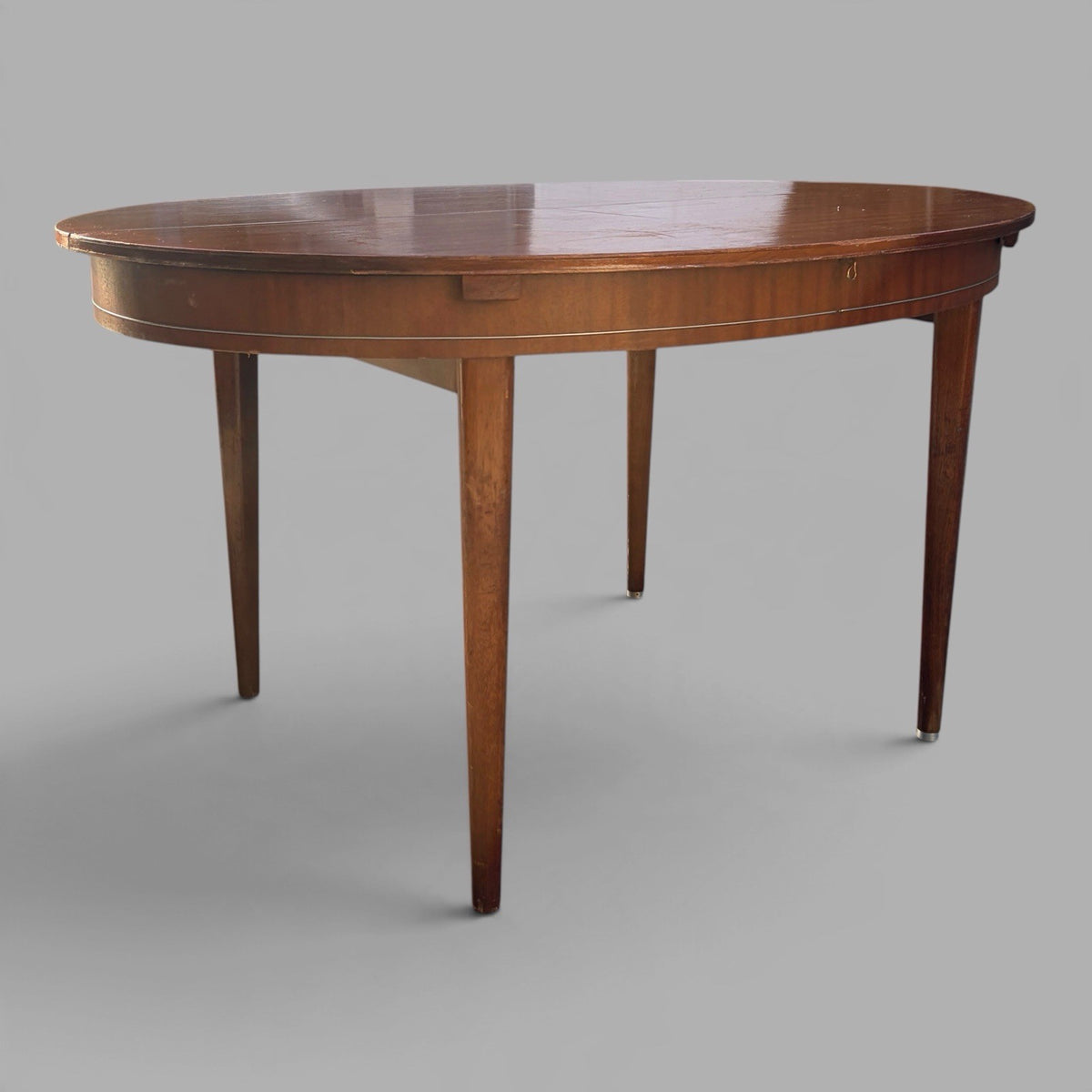 Mid Century Greaves & Thomas Compact Oval Extending Dining Table – original photograph 4