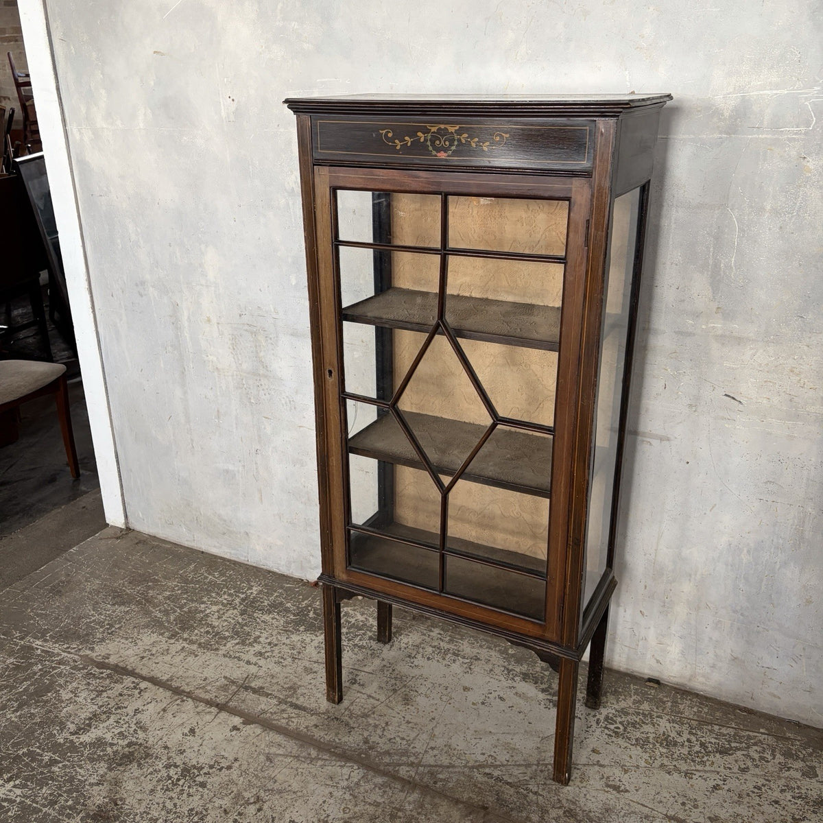 Antique Edwardian Mahogany-Toned Glazed Display Cabinet – original photograph 7