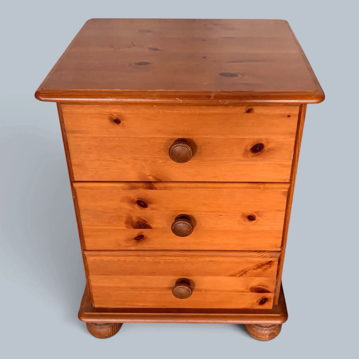 Pair of traditional pine three-drawer bedside cabinets - view 5